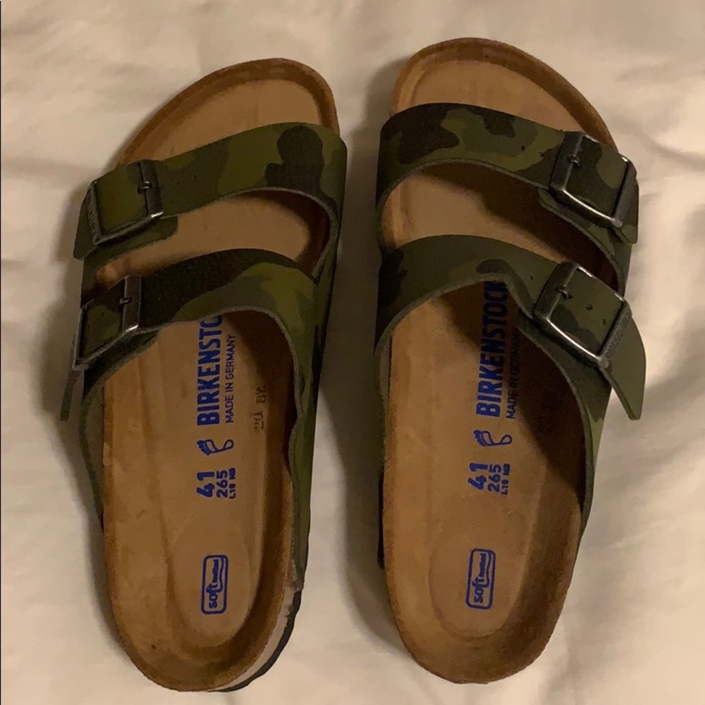 BIRKENSTOCK Arizona Green Camouflage Sandals